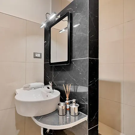 Cinque Terre The Square - Two Bathrooms Apartamento La Spezia