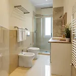 Cinque Terre The Square - Two Bathrooms דירה לה ספציה