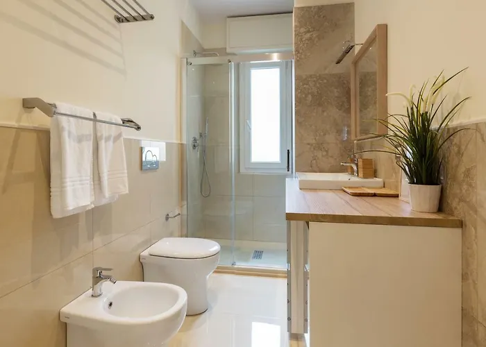 Cinque Terre The Square - Two Bathrooms لا سبيتسْيا