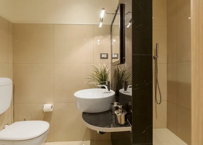 Cinque Terre The Square - Two Bathrooms لا سبيتسْيا